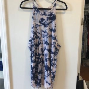 Tie-dye deep side cut day dress!